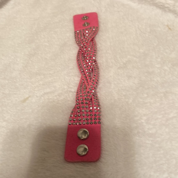 Guang Tong leather Wrist band Sparkly Pink with 2 buttons 7” & a half long - Picture 1 of 5